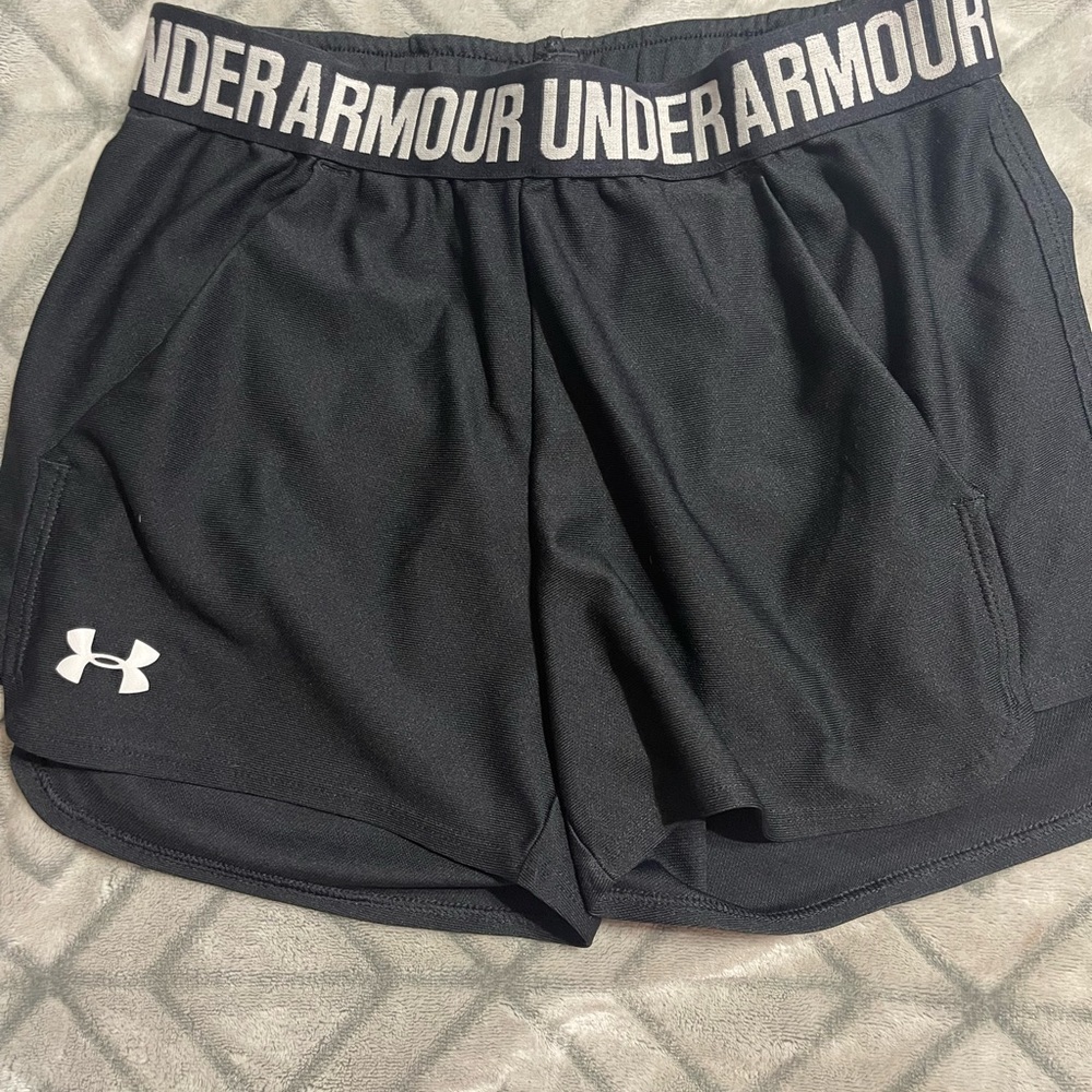 Under armour XS shorts